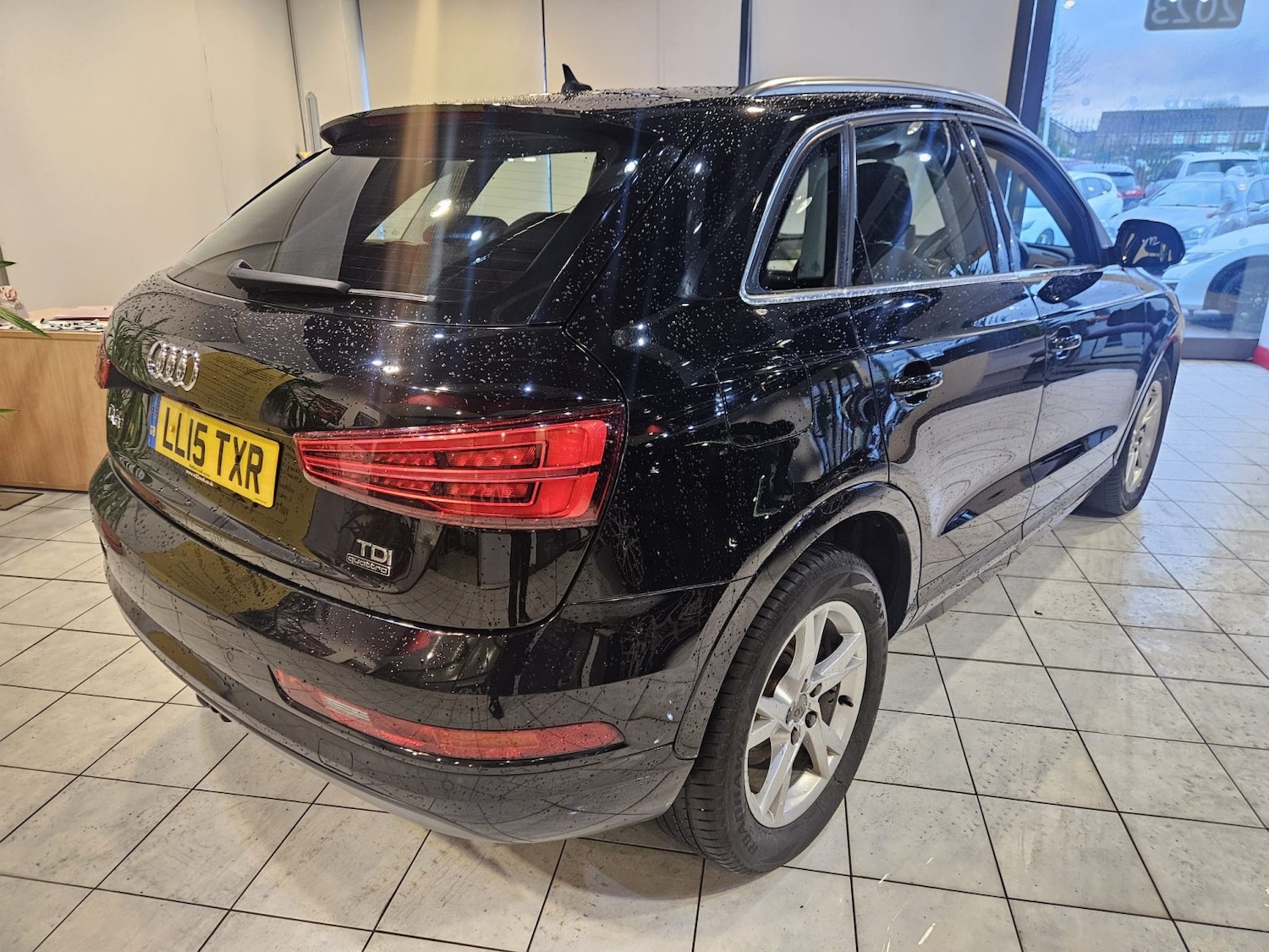 Used Audi Q3 2015 for sale - 76896897: Photo 8