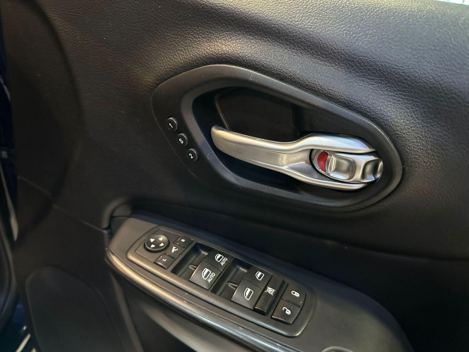 Used Jeep Cherokee 2016 for sale - 76439983: Photo 22