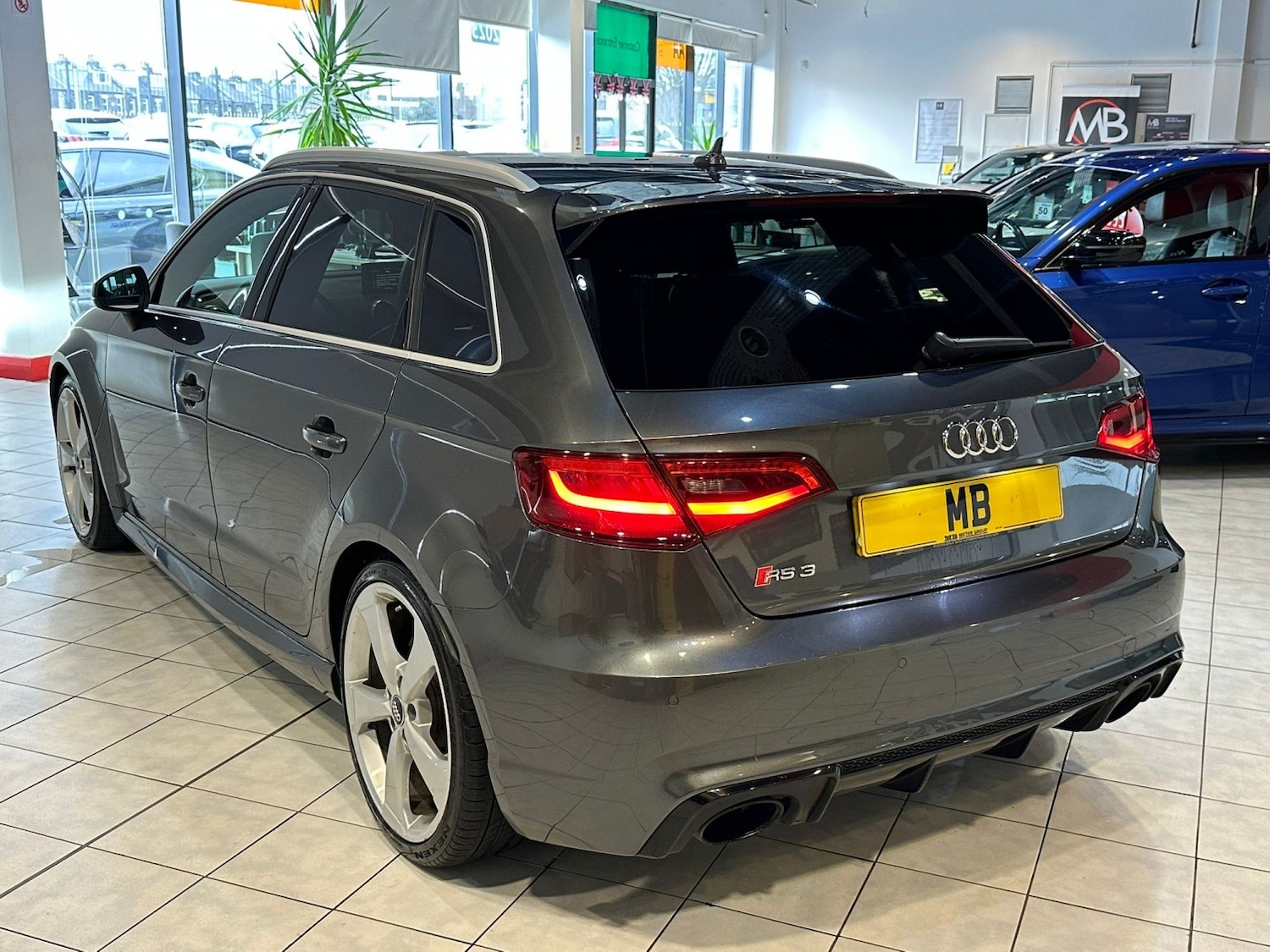 Used Audi RS3 2015 for sale - 77595399: Photo 5