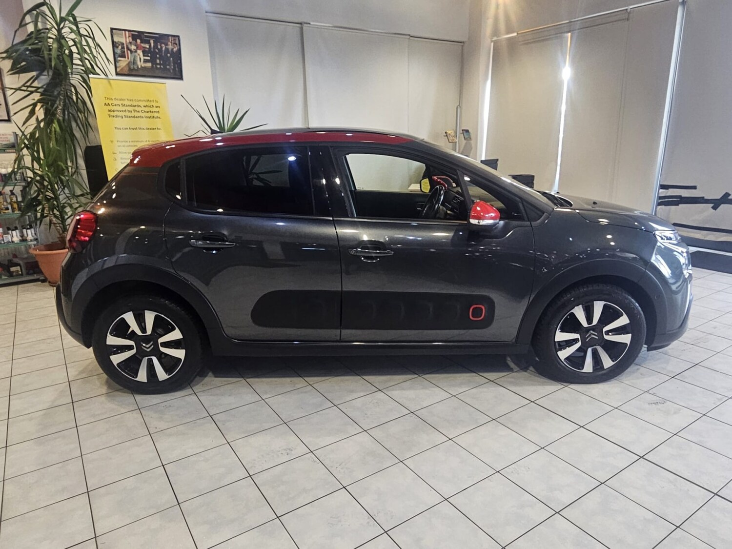 Used Citroen C3 2017 for sale - 78125136: Photo 9
