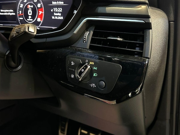 Used Audi A4 2017 for sale - 76324865: Photo 30