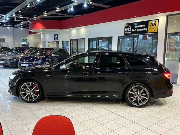 Used Audi A4 2017 for sale - 76324865: Photo 4