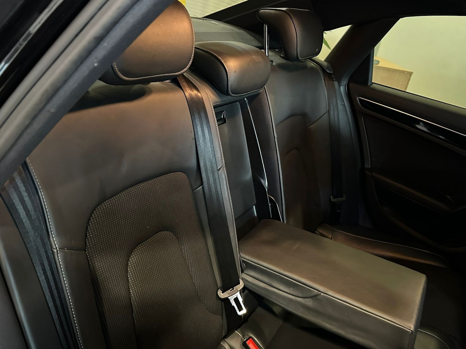 Used Audi A4 2012 for sale - 77707190: Photo 12