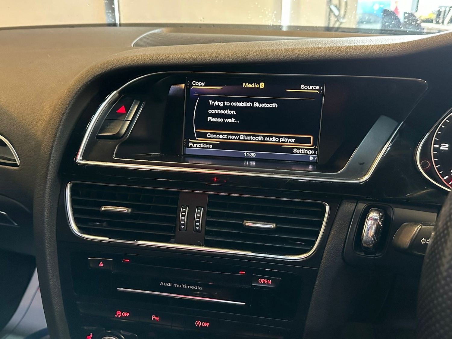 Used Audi A4 2012 for sale - 77707190: Photo 18