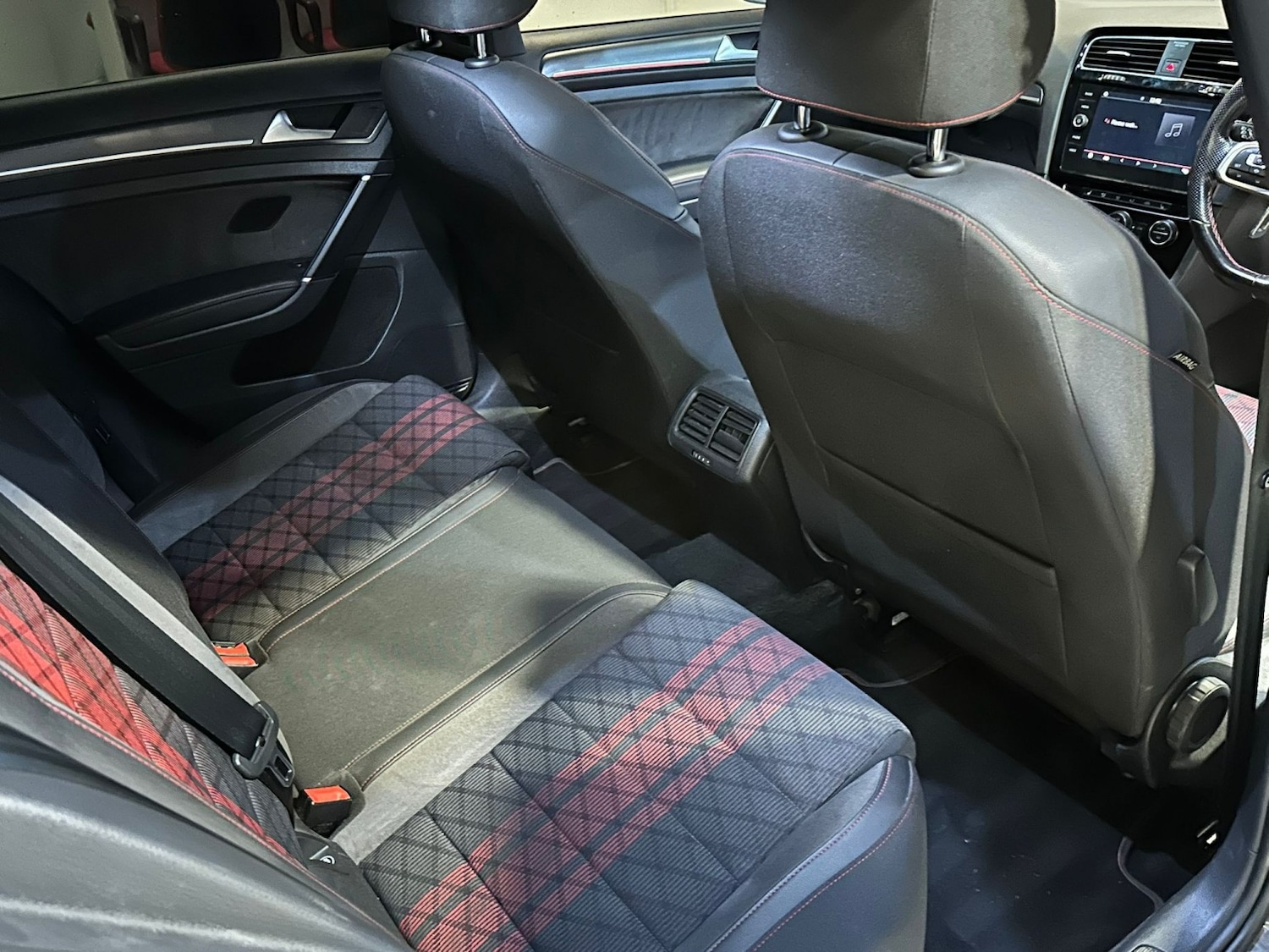 Used Volkswagen Golf 2019 for sale - 76449374: Photo 17