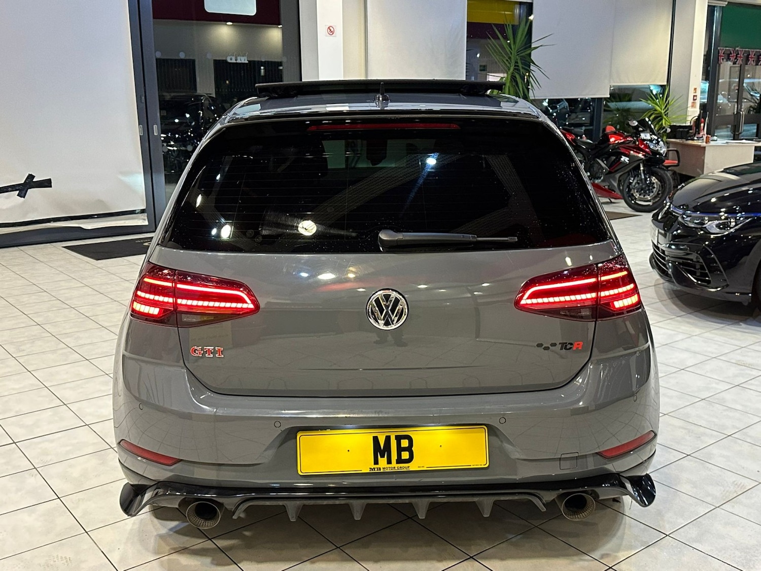 Used Volkswagen Golf 2019 for sale - 76449374: Photo 4