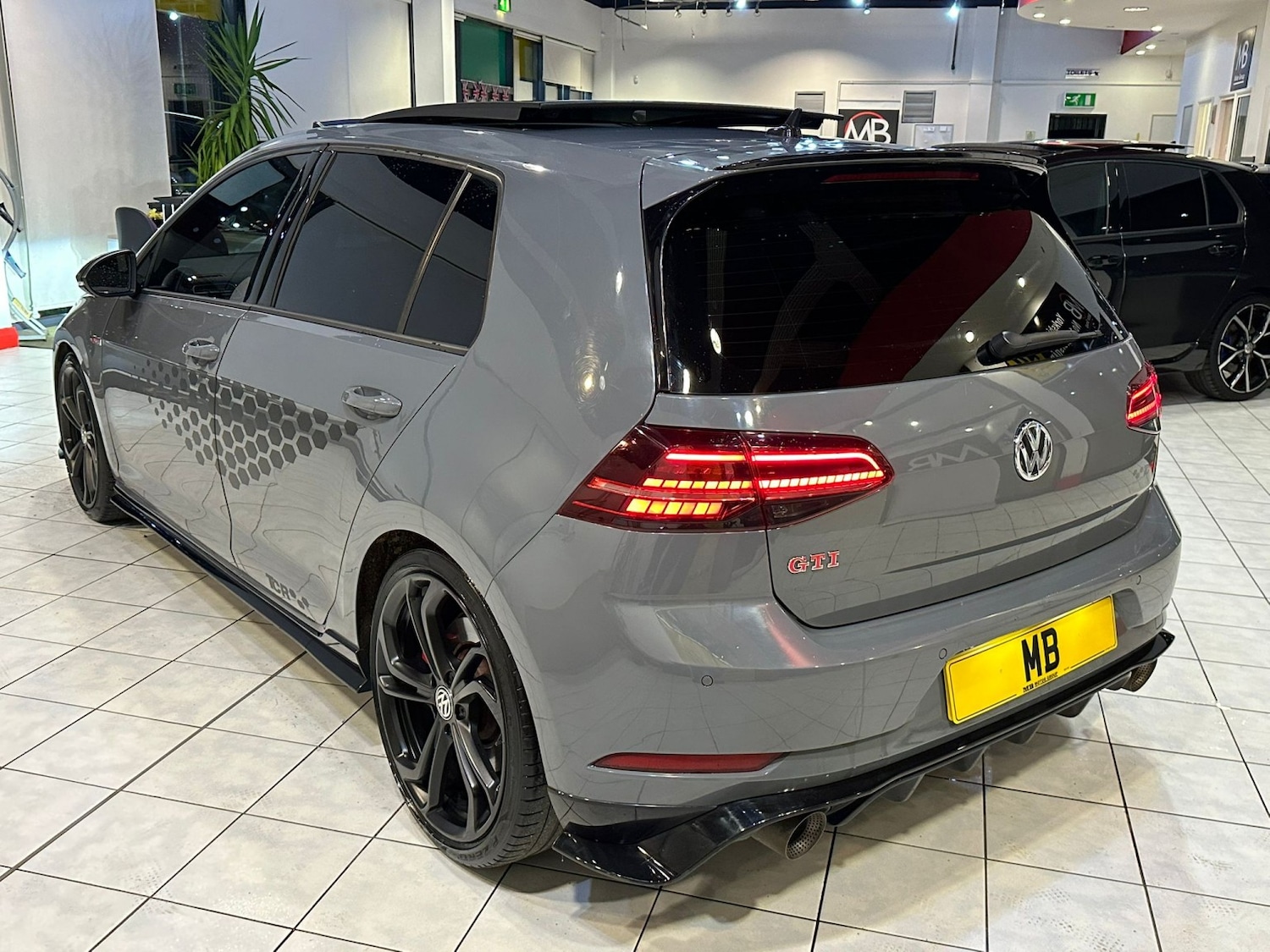 Used Volkswagen Golf 2019 for sale - 76449374: Photo 9