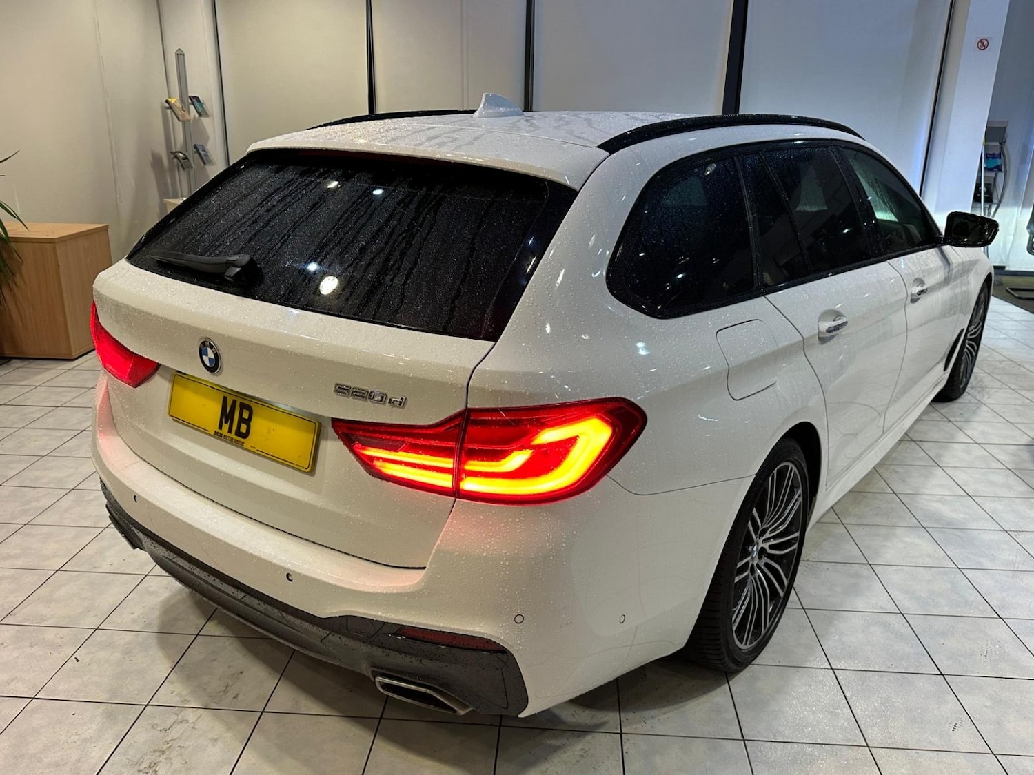 Used BMW 5 Series 2017 for sale - 77977135: Photo 9