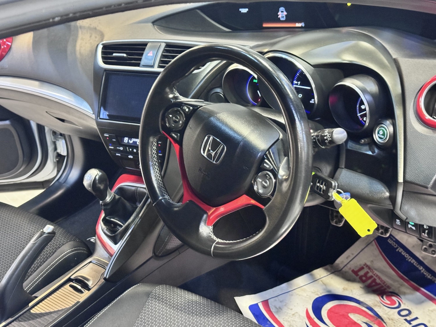 Used Honda Civic 2015 for sale - 77595240: Photo 11