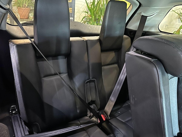Used Land Rover Discovery Sport 2016 for sale - 76246156: Photo 12