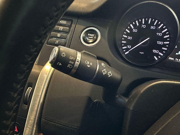 Used Land Rover Discovery Sport 2016 for sale - 76246156: Photo 21