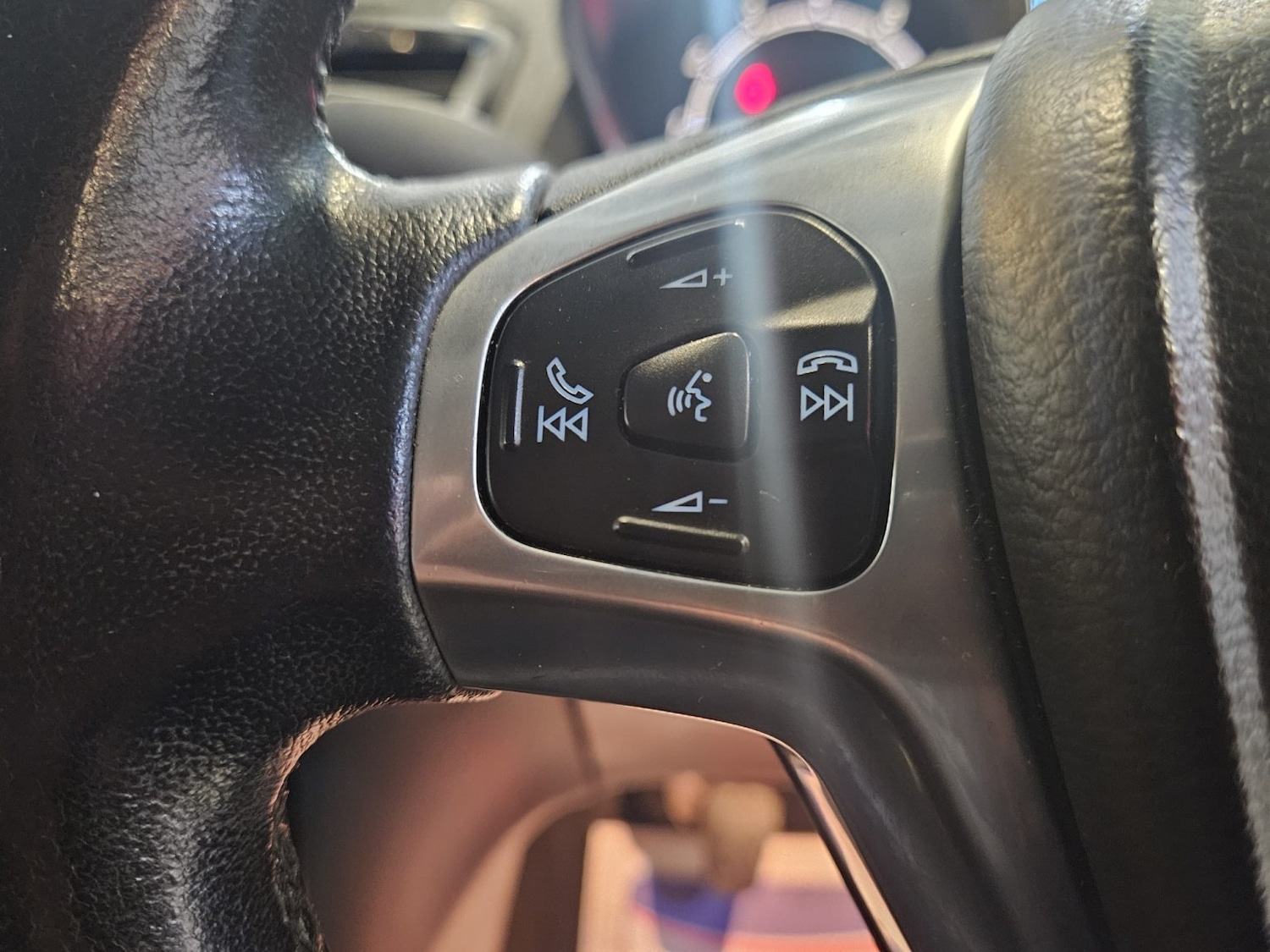 Used Ford Fiesta 2015 for sale - 76347129: Photo 14