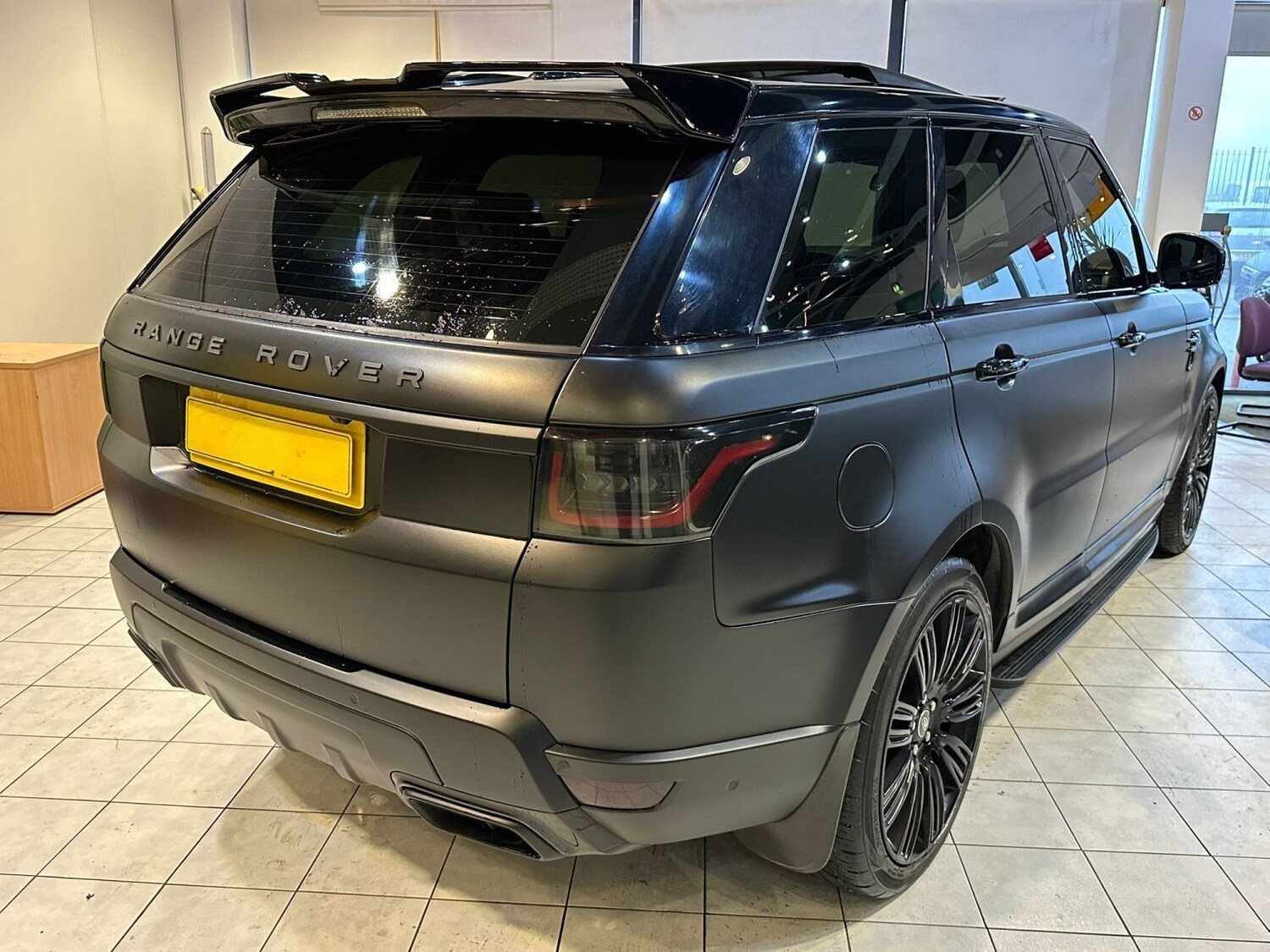 Used Land Rover Range Rover Sport 2014 for sale - 77622425: Photo 6
