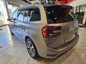 Used Citroen C4 Grand Picasso 2018 for sale - 76845013: Photo