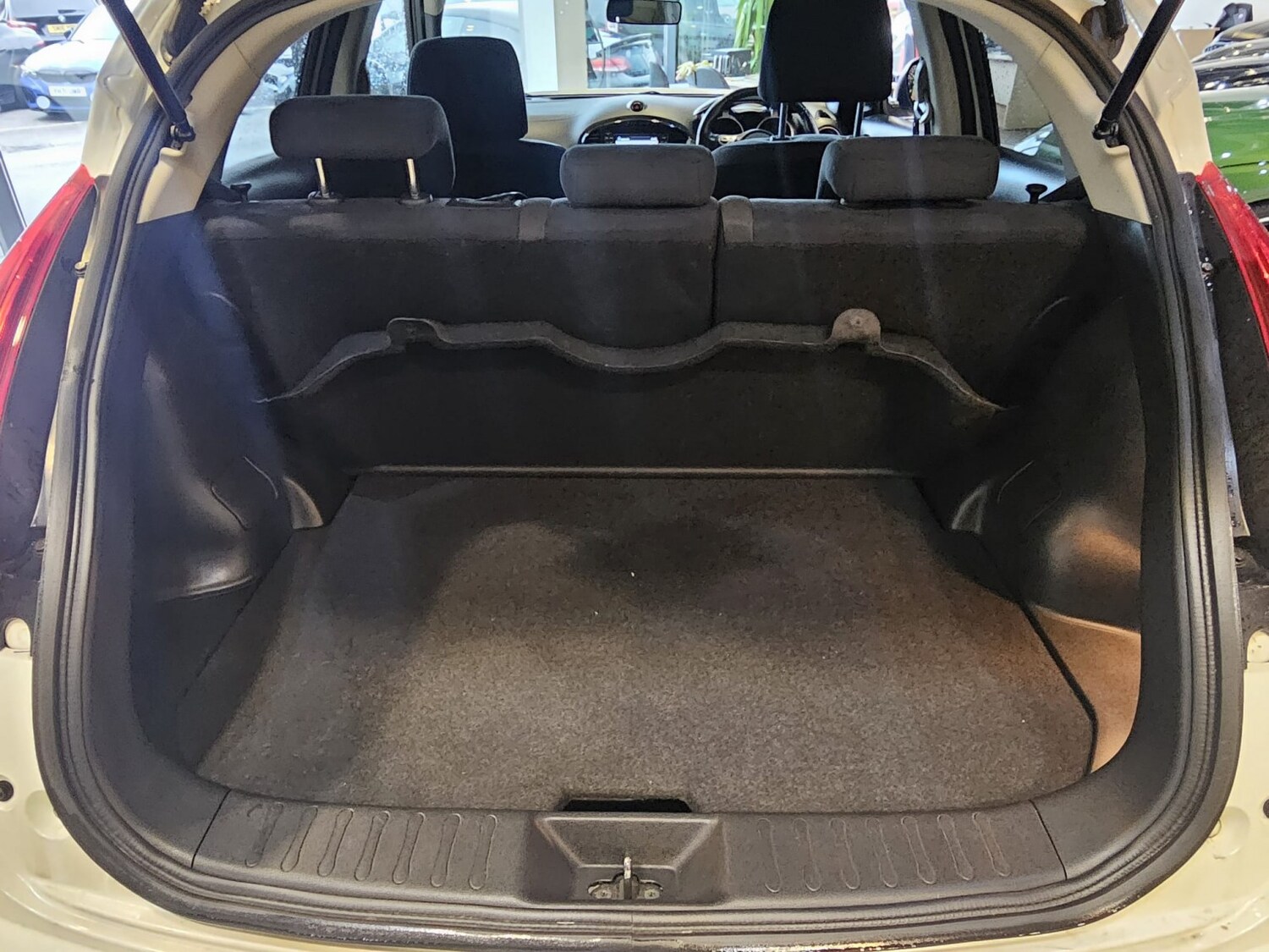 Used Nissan Juke 2014 for sale - 77541674: Photo 11