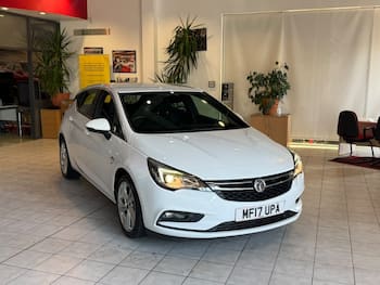 Used Vauxhall Astra 2017 for sale - 79495365: Photo