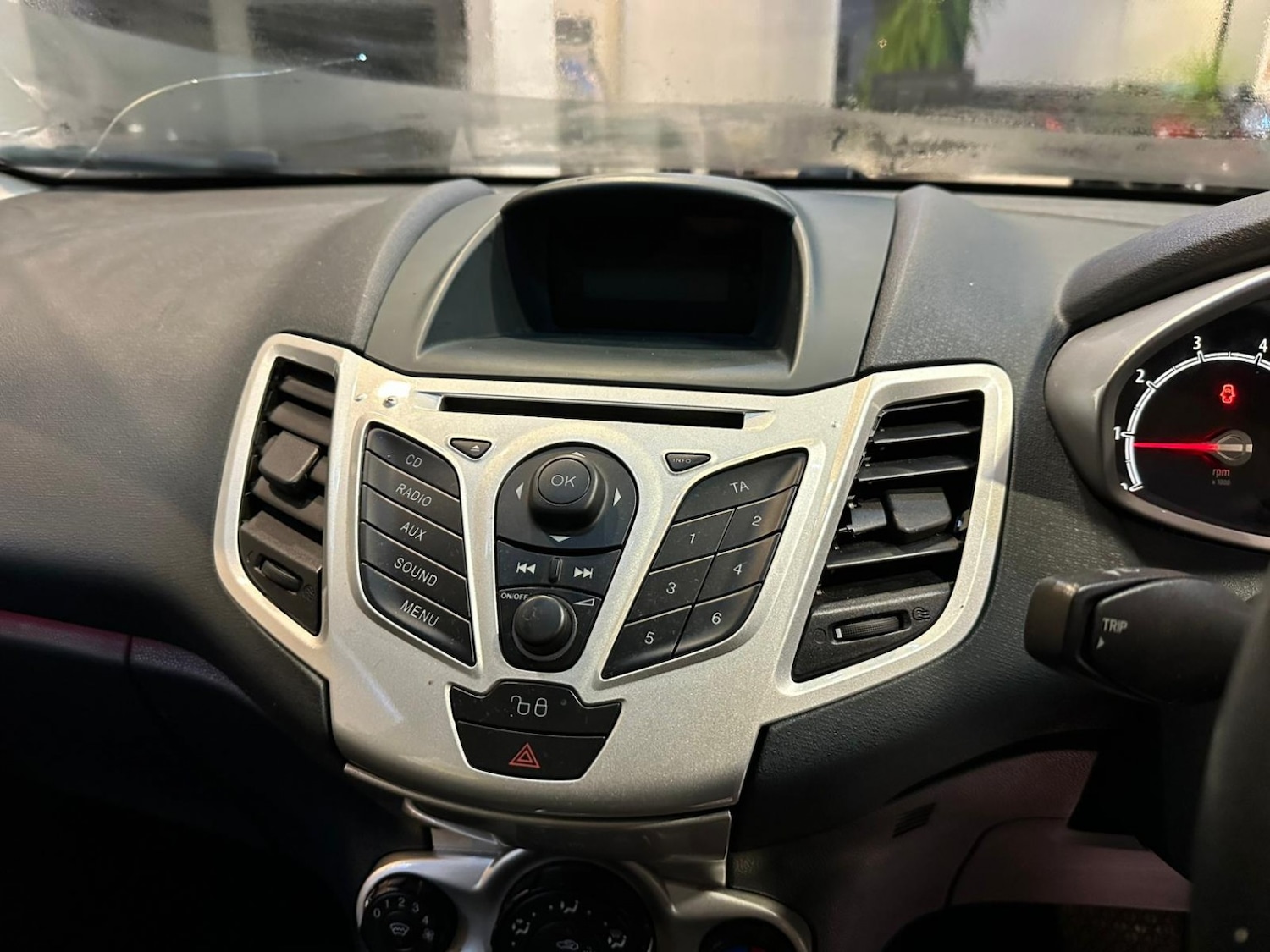 Used Ford Fiesta 2012 for sale - 76536868: Photo 16