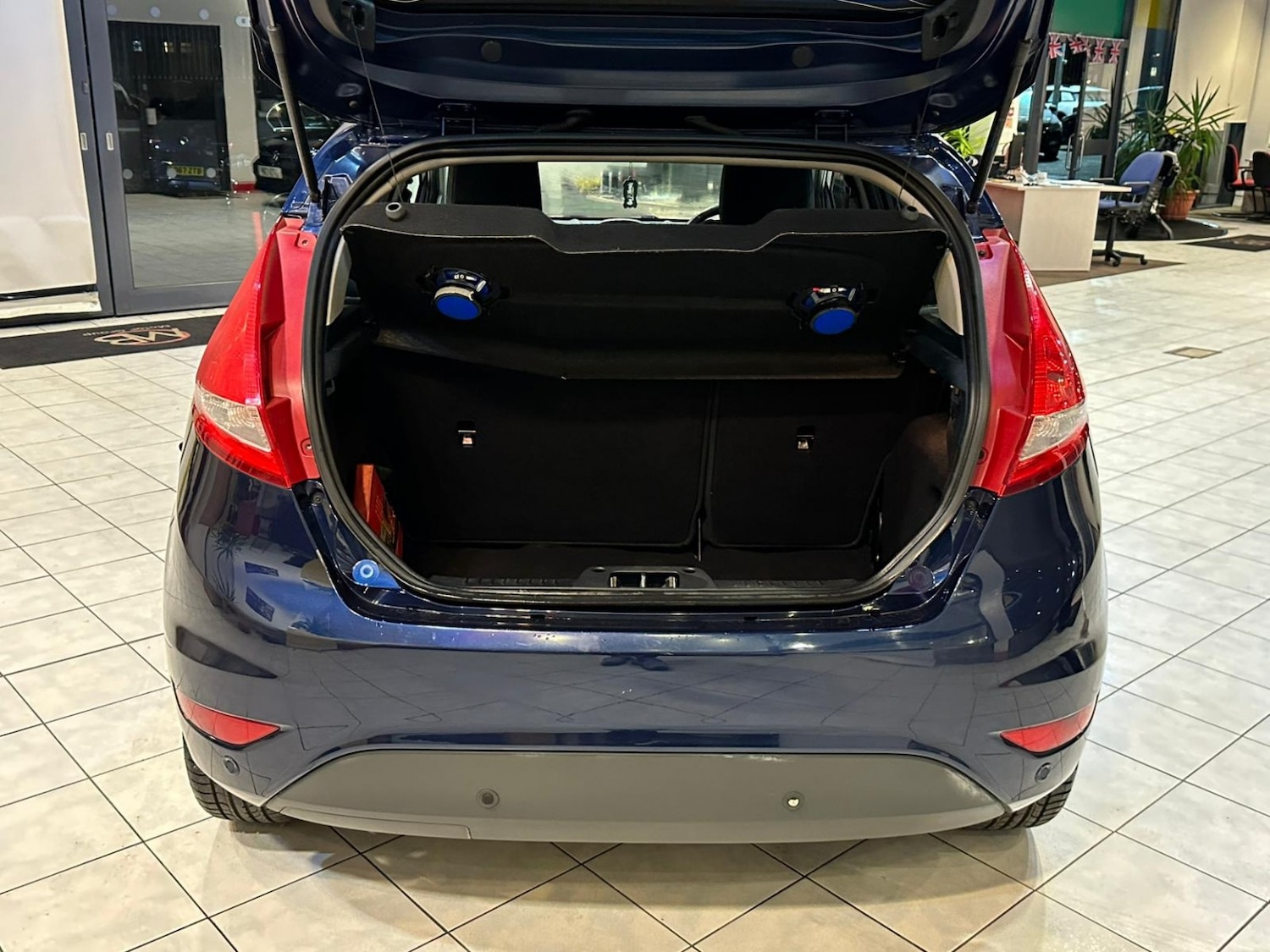 Used Ford Fiesta 2012 for sale - 76536868: Photo 8