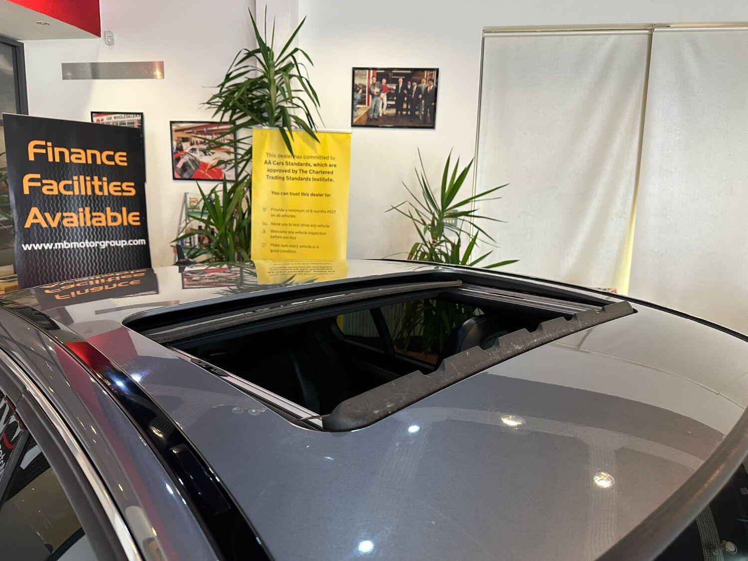 Used Mercedes-Benz C Class 2012 for sale - 76845039: Photo 14