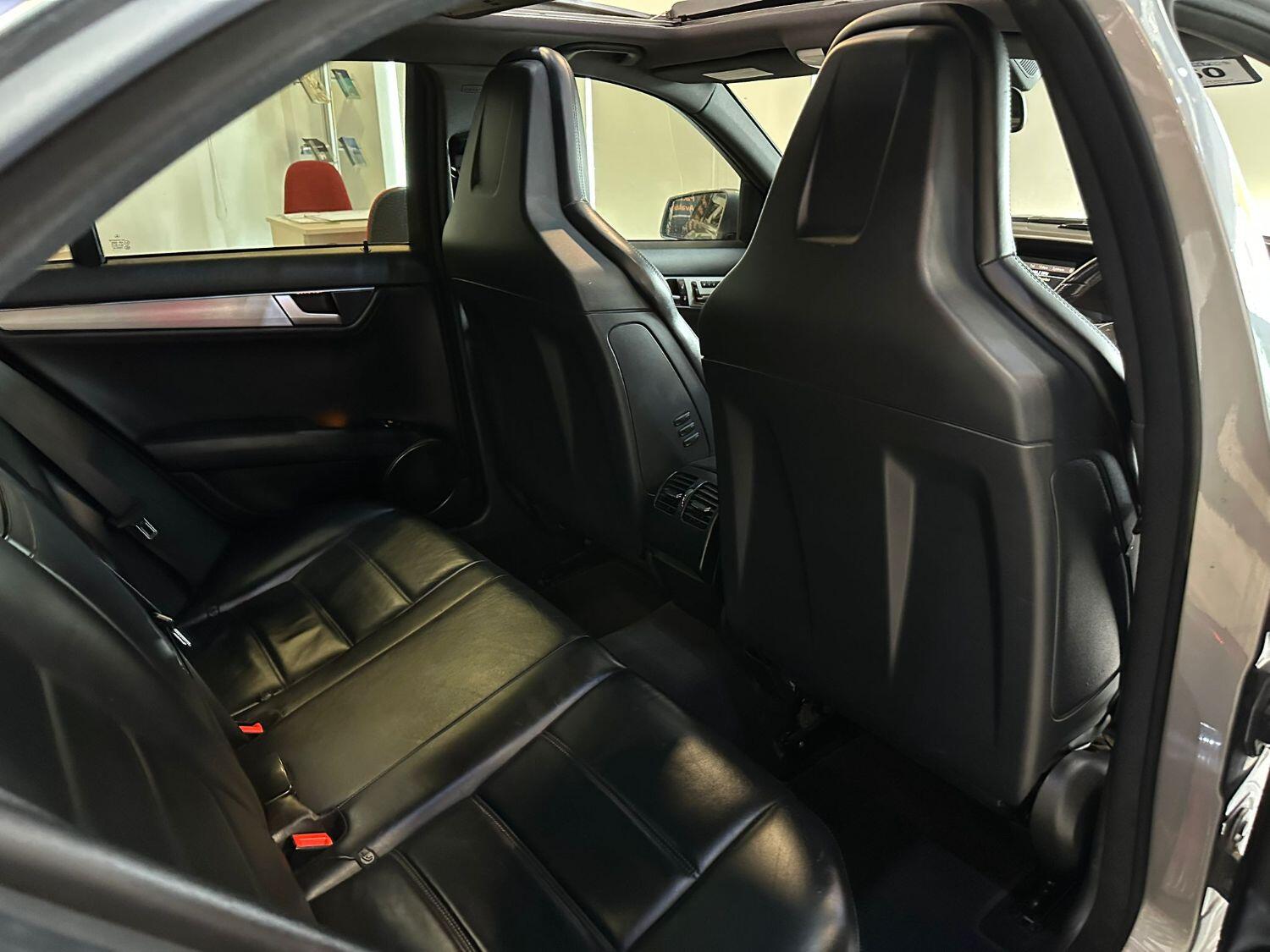 Used Mercedes-Benz C Class 2012 for sale - 76845039: Photo 18