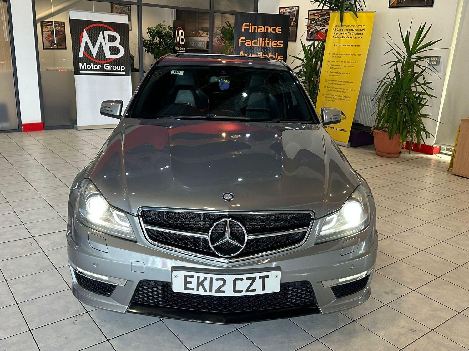 Used Mercedes-Benz C Class 2012 for sale - 76845039: Photo 2