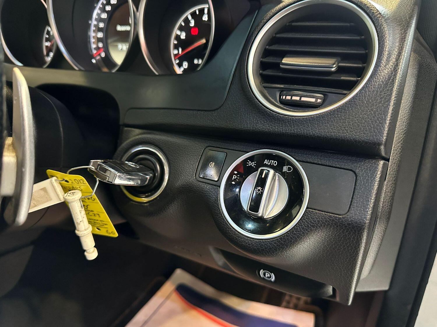 Used Mercedes-Benz C Class 2012 for sale - 76845039: Photo 24