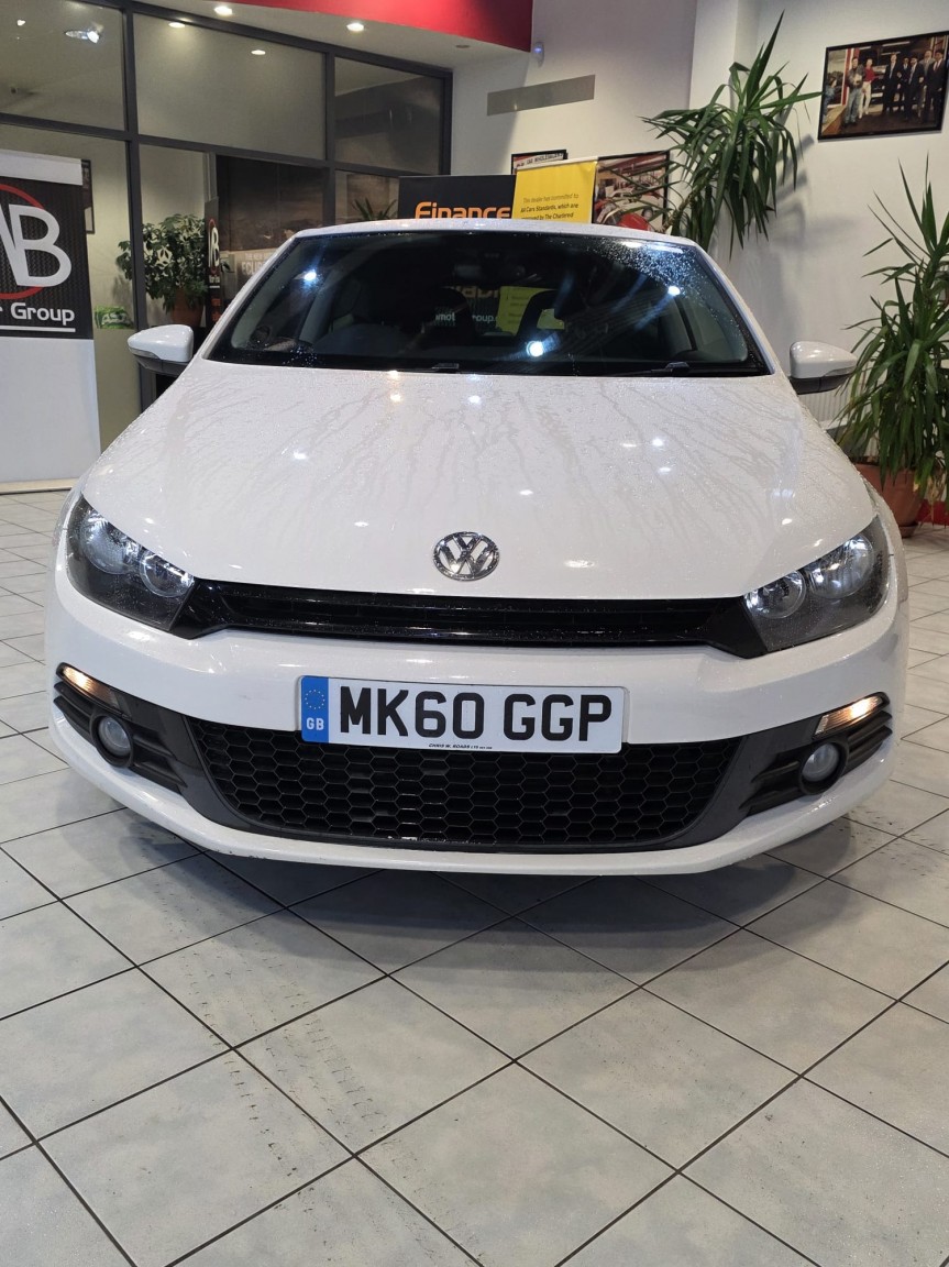 Used Volkswagen Scirocco 2010 for sale - 76982754: Photo 2