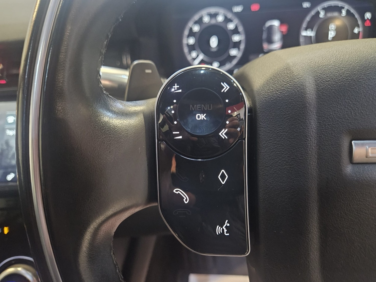 Used Land Rover Discovery Sport 2020 for sale - 76571132: Photo 14