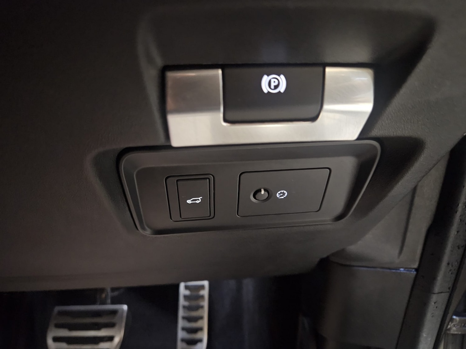 Used Land Rover Discovery Sport 2020 for sale - 76571132: Photo 18