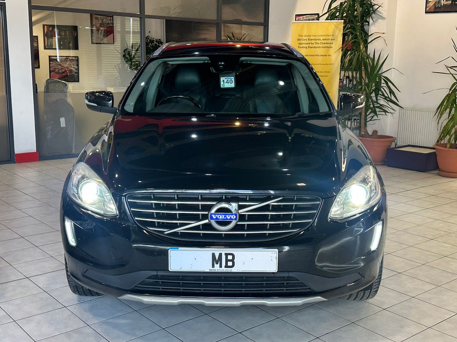 Used Volvo XC60 2015 for sale - 77721235: Photo 2