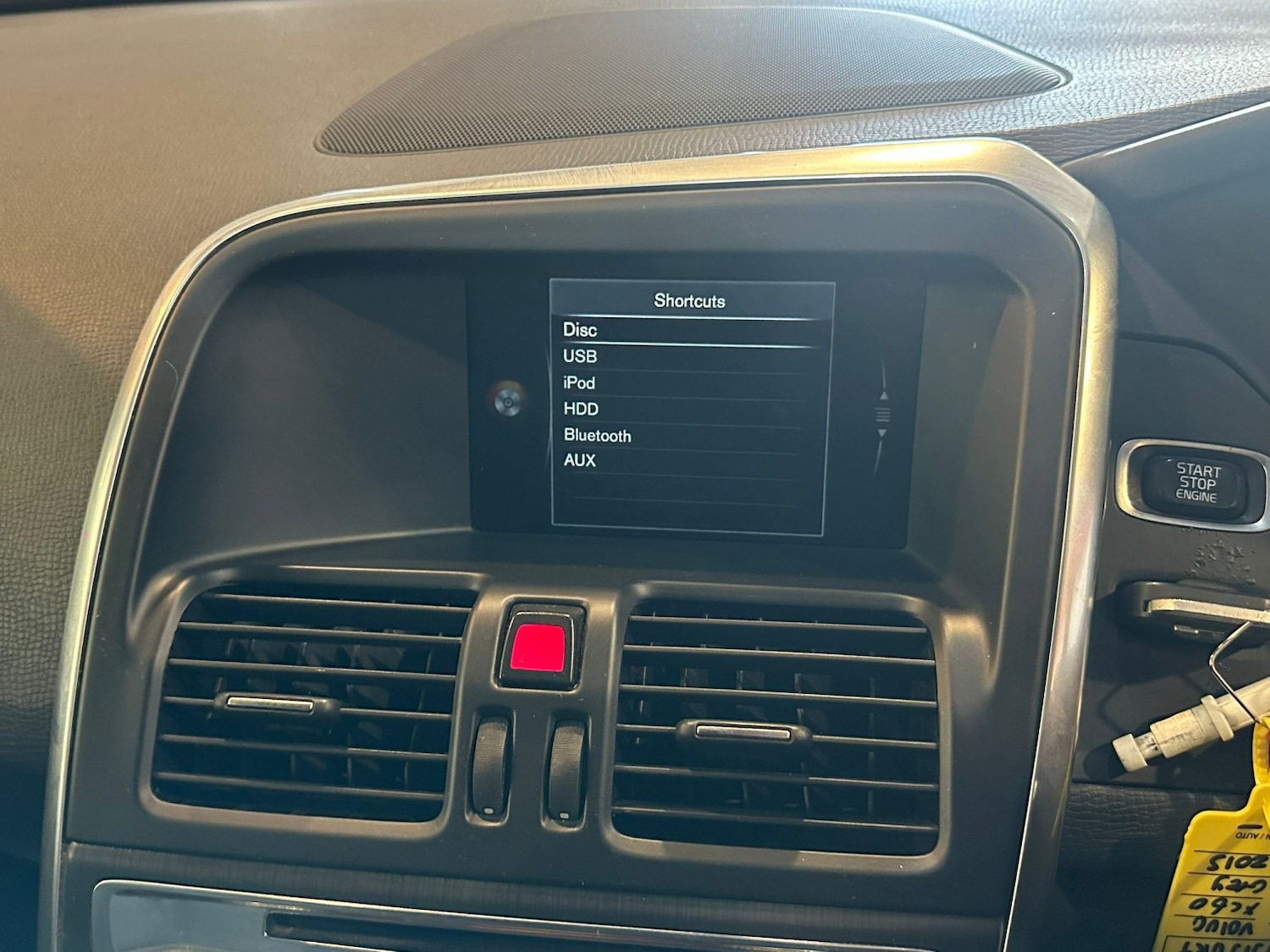 Used Volvo XC60 2015 for sale - 77721235: Photo 21