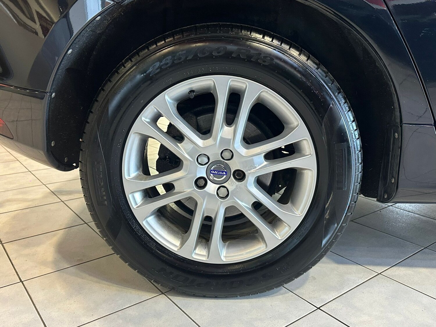 Used Volvo XC60 2015 for sale - 77721235: Photo 31