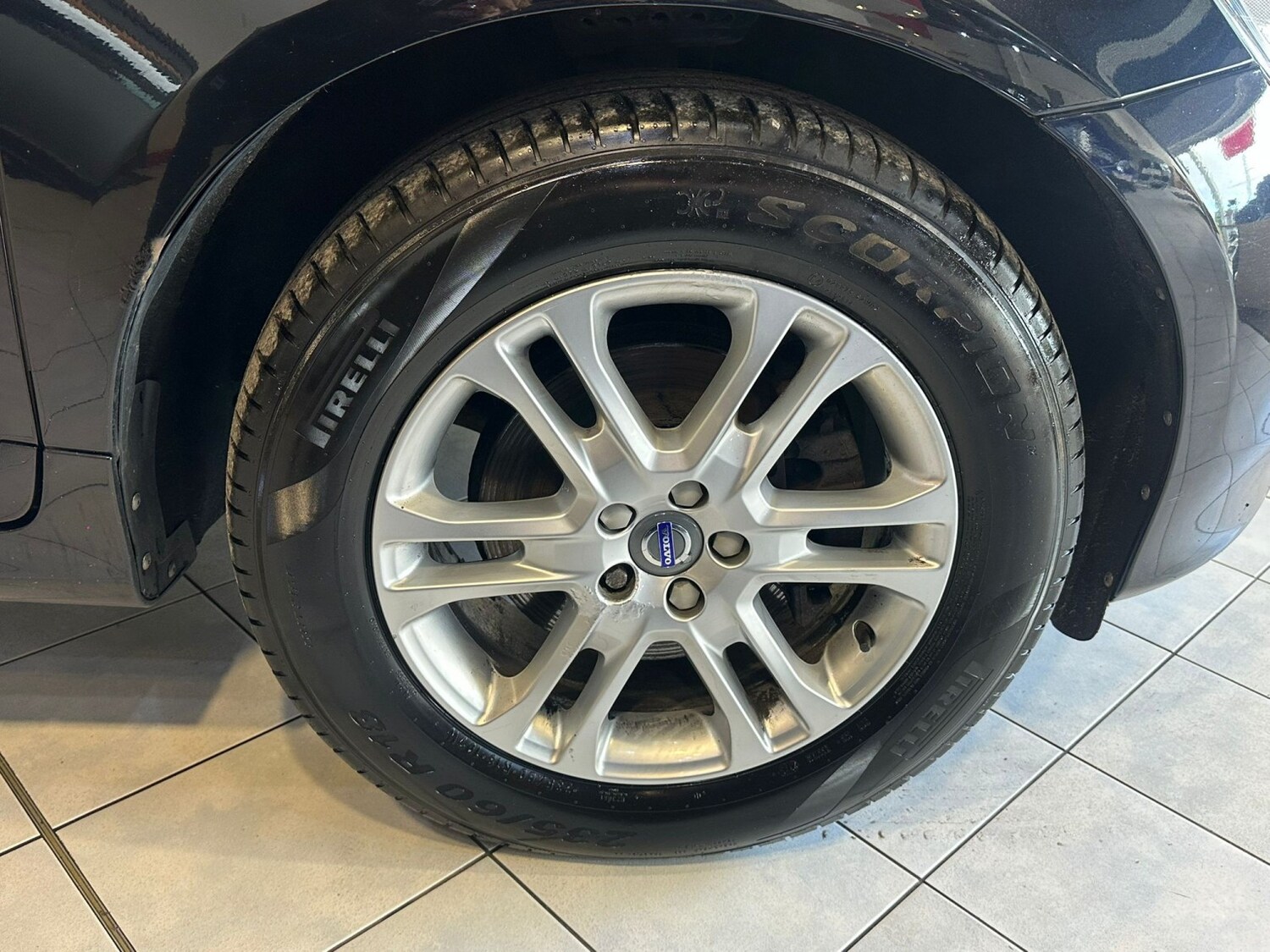 Used Volvo XC60 2015 for sale - 77721235: Photo 33