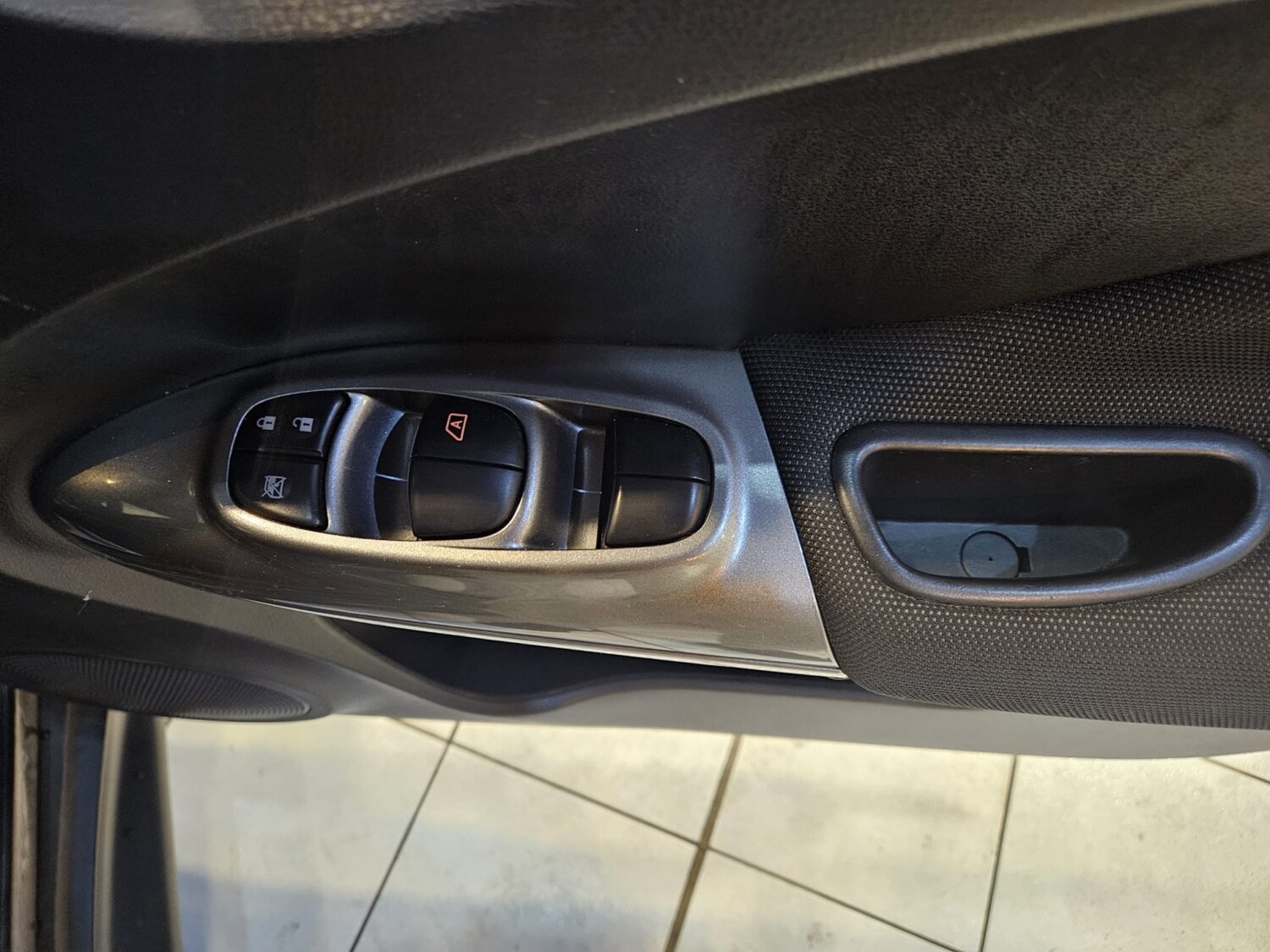 Used Nissan Juke 2011 for sale - 77603420: Photo 10