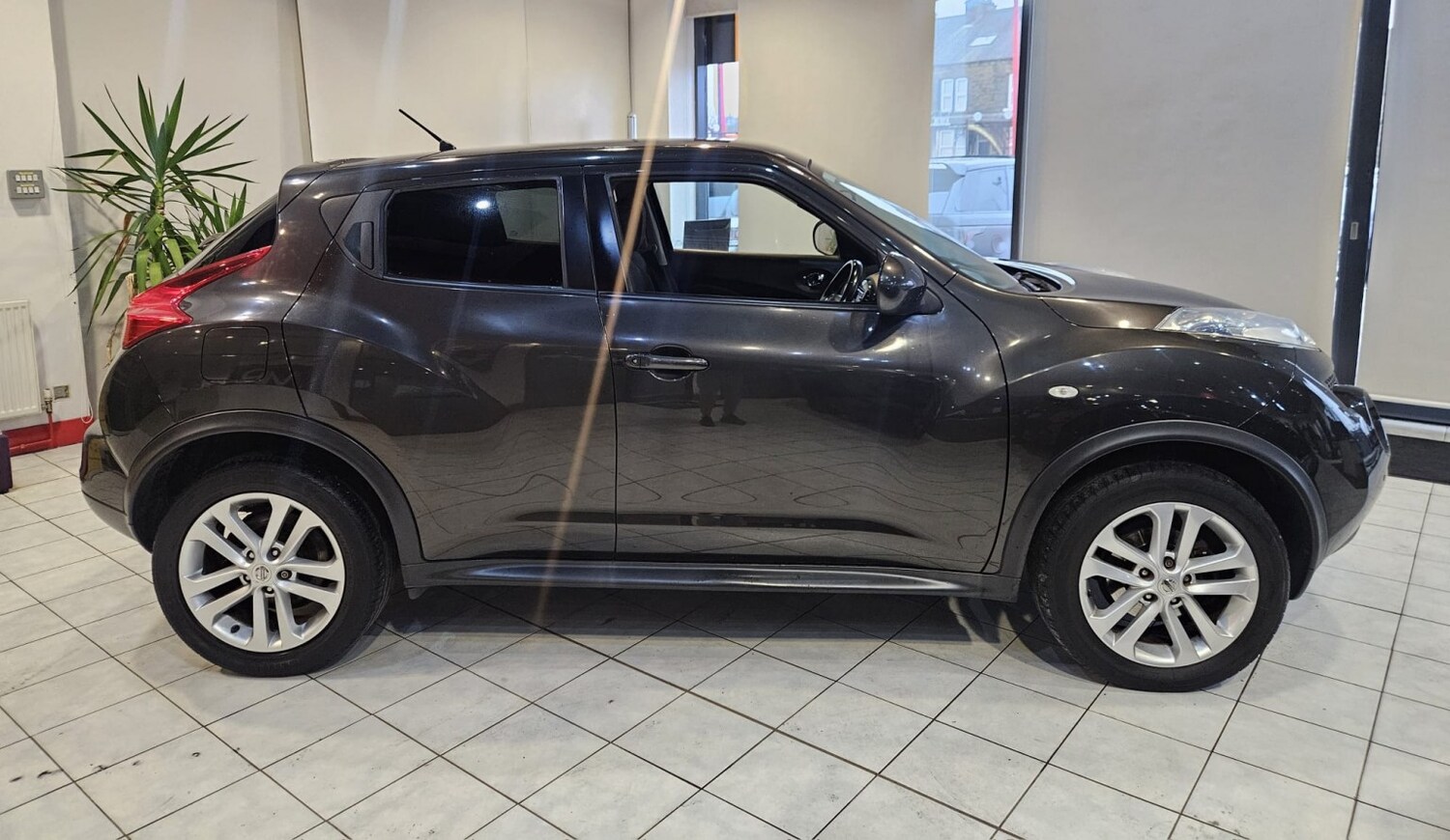 Used Nissan Juke 2011 for sale - 77603420: Photo 11