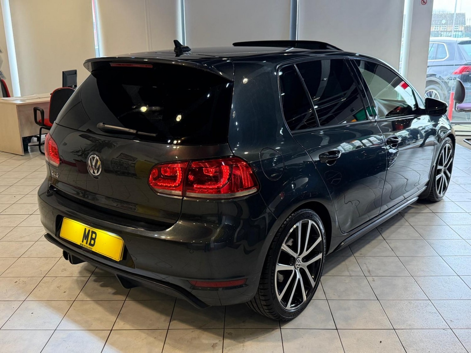 Used Volkswagen Golf 2012 for sale - 77906663: Photo 12