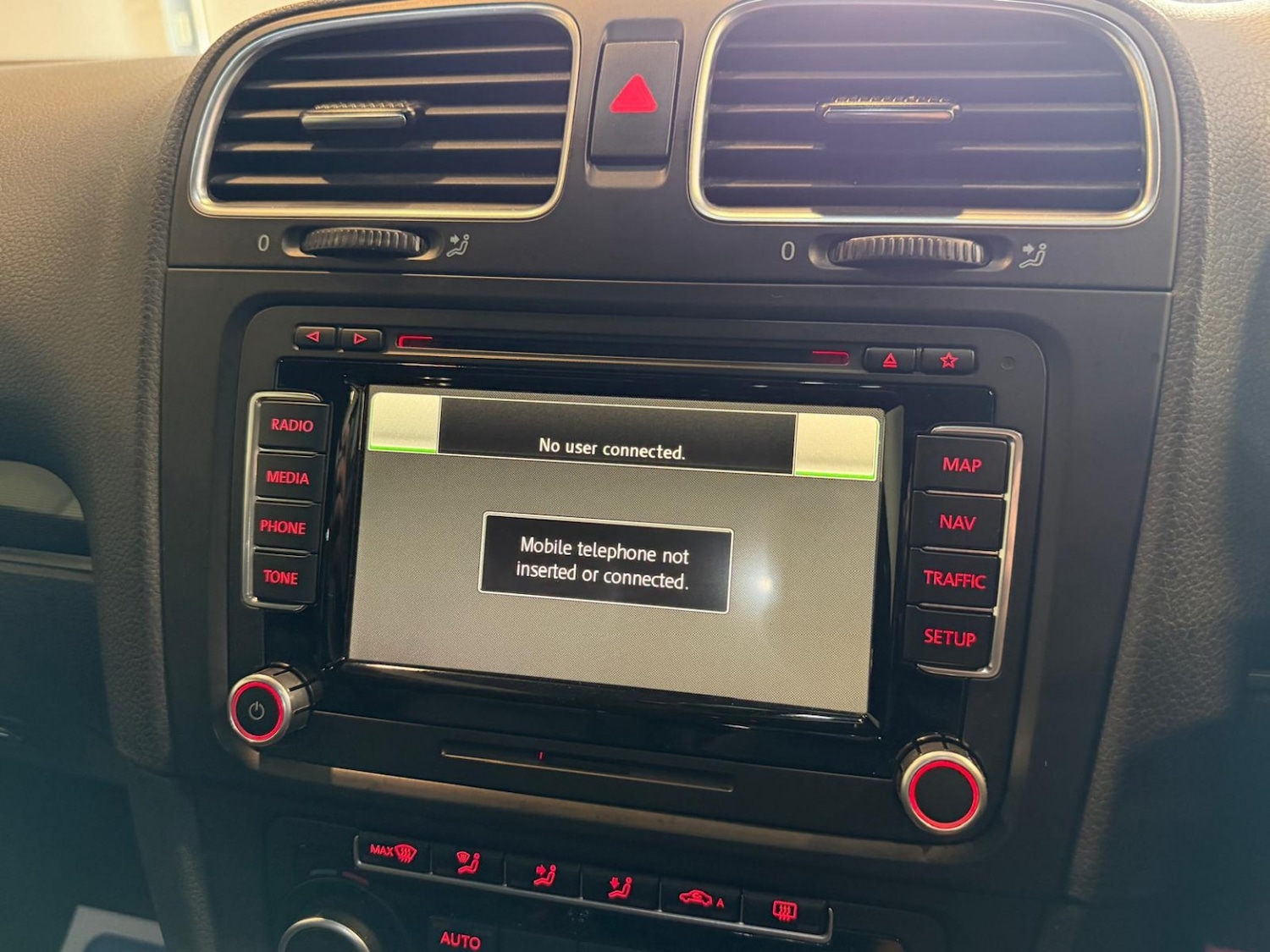 Used Volkswagen Golf 2012 for sale - 77906663: Photo 24