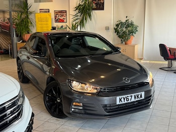 Used Volkswagen Scirocco 2017 for sale - 78674172: Photo