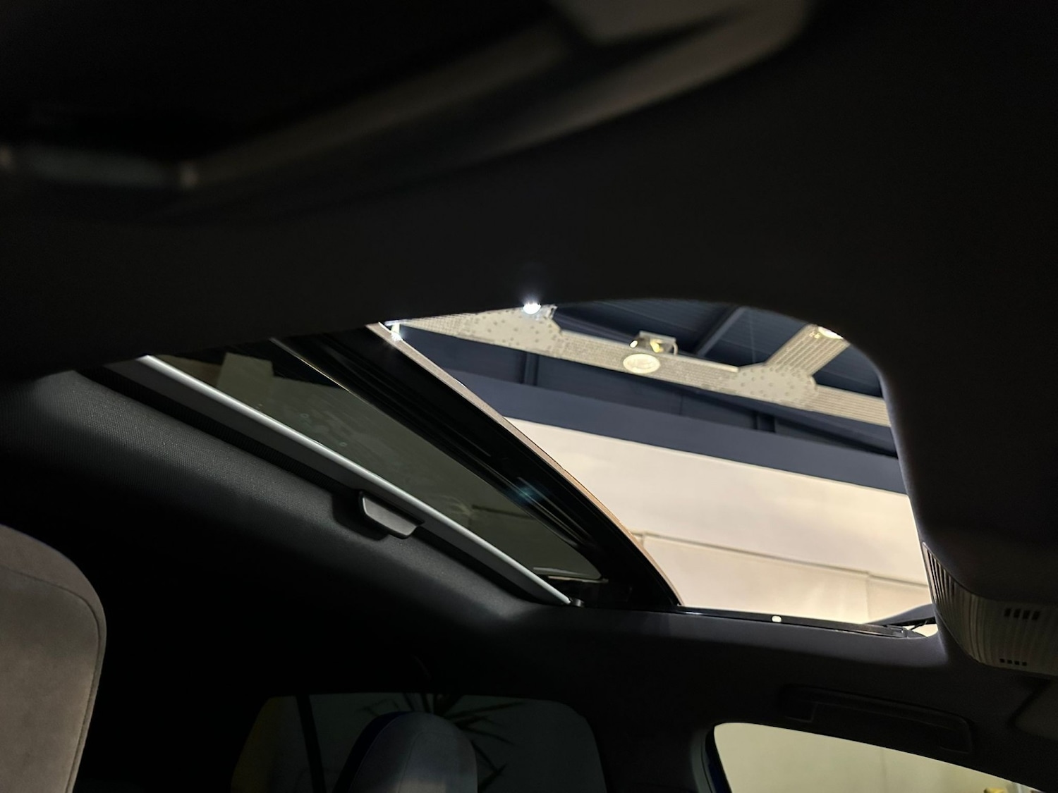 Used Volkswagen Golf 2025 for sale - 76666103: Photo 15