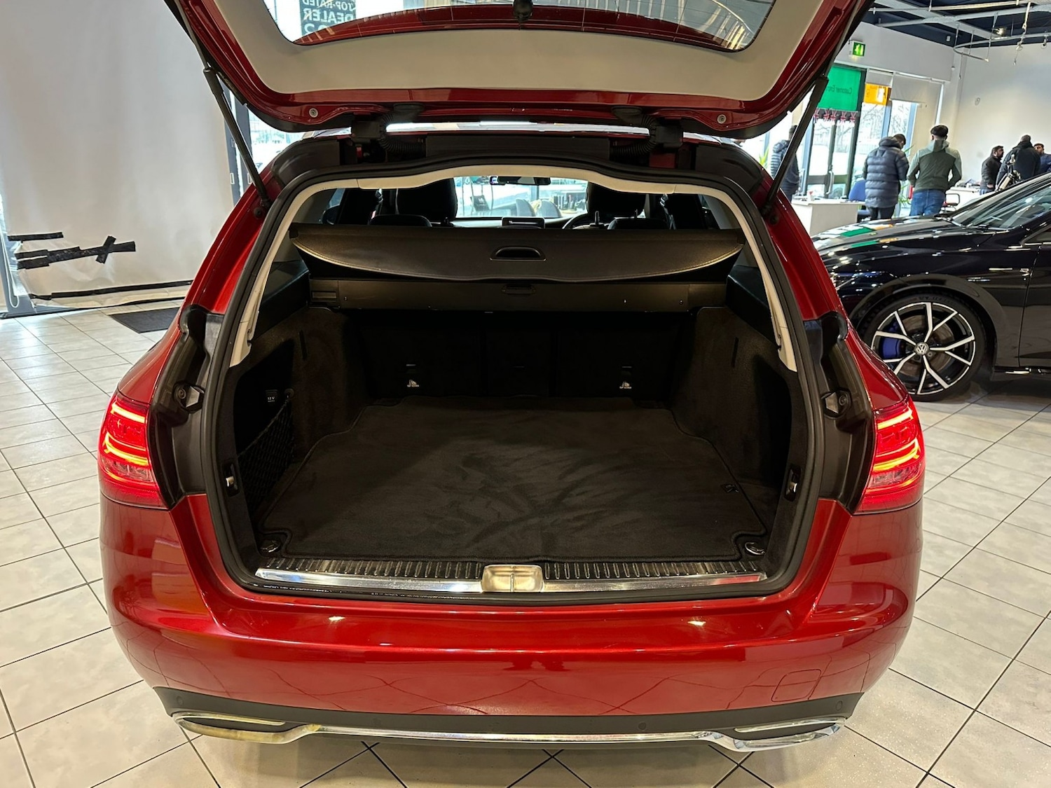 Used Mercedes-Benz C Class 2017 for sale - 77595246: Photo 8