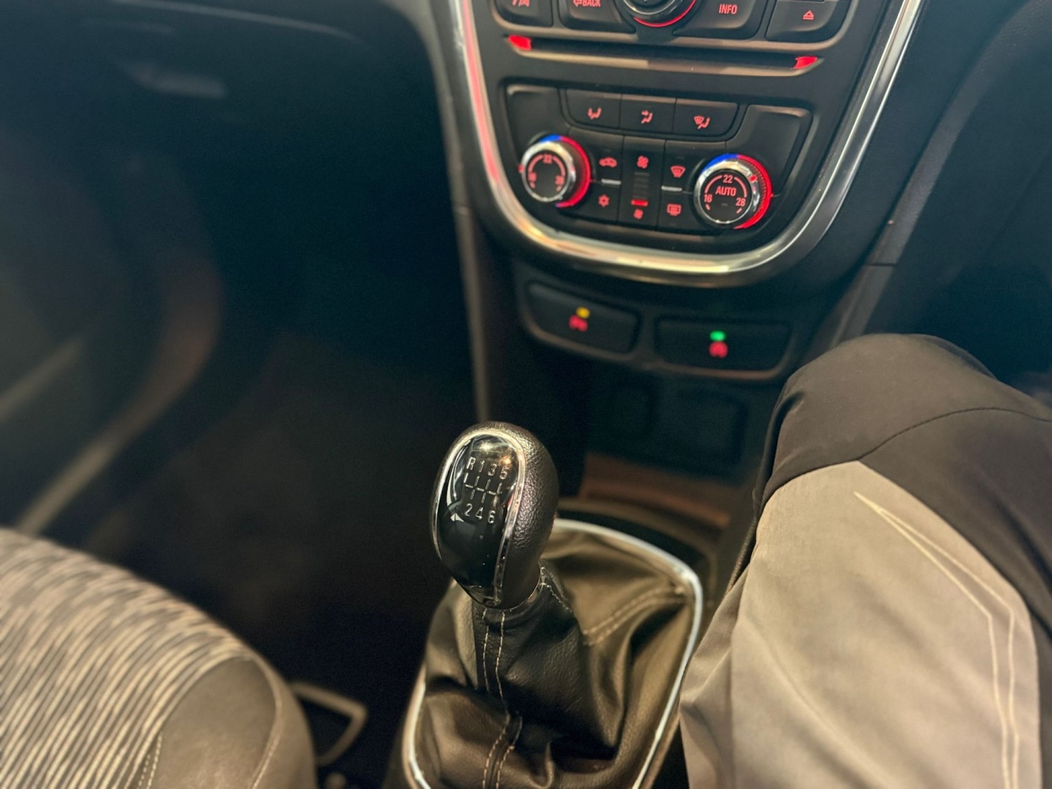 Used Vauxhall Mokka 2016 for sale - 78155362: Photo 7