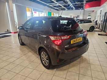 Used Toyota Yaris 2019 for sale - 76186748: Photo
