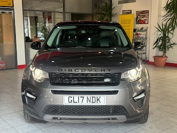 Used Land Rover Discovery Sport 2017 for sale - 79410807: Photo