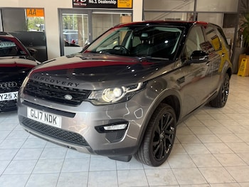 Used Land Rover Discovery Sport 2017 for sale - 79410807: Photo