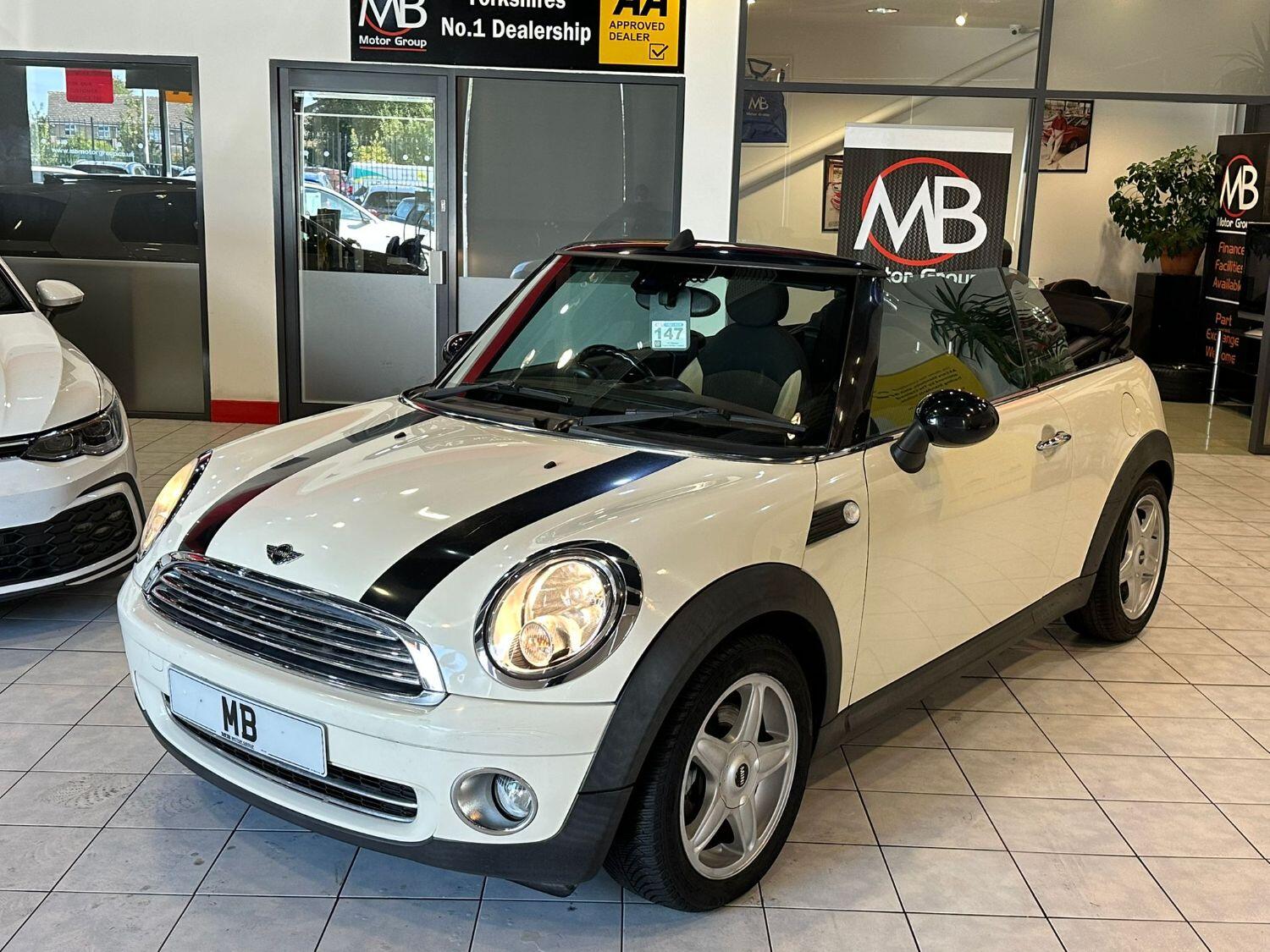 Used MINI Convertible 2010 for sale - 76571124: Photo 3