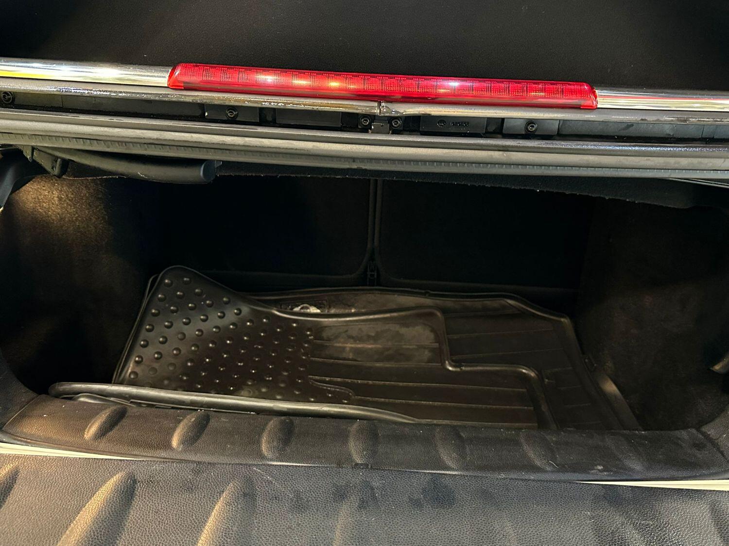 Used MINI Convertible 2010 for sale - 76571124: Photo 9