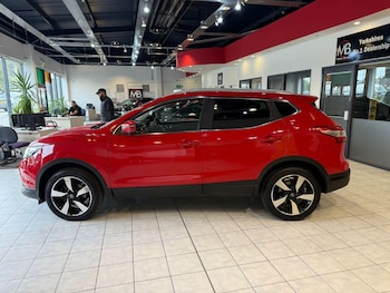 Used Nissan Qashqai 2014 for sale - 75913156: Photo