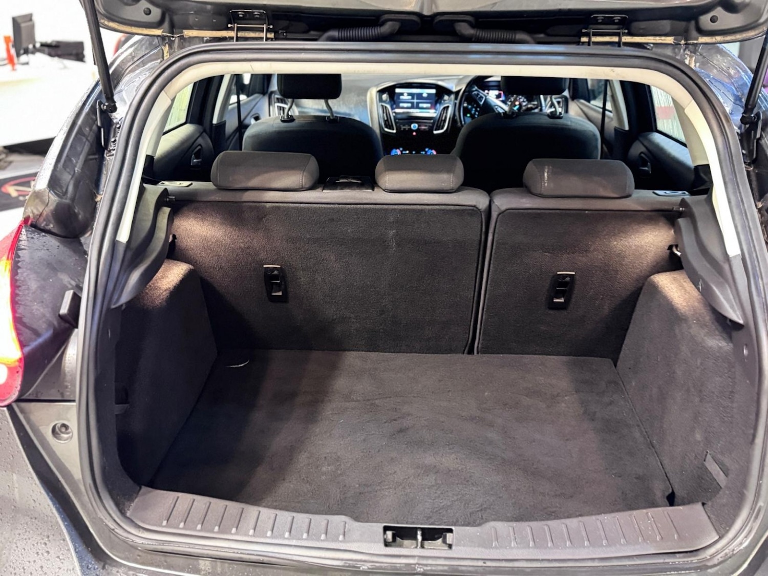 Used Ford Focus 2015 for sale - 77595228: Photo 7