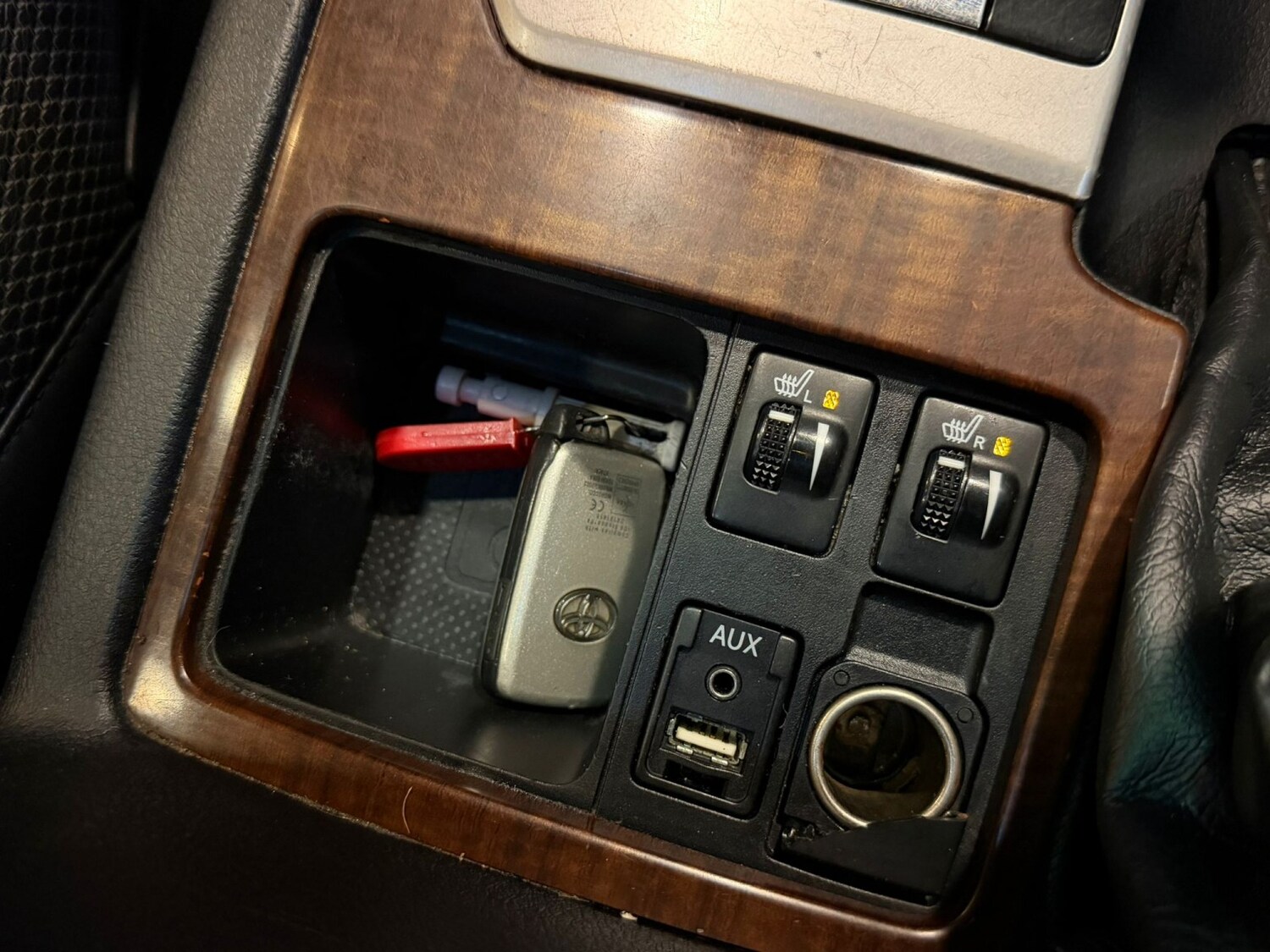 Used Toyota Land Cruiser 2010 for sale - 78145893: Photo 27