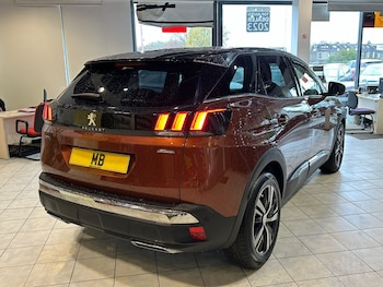 Used Peugeot 3008 2018 for sale - 77603391: Photo